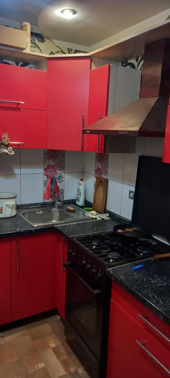 Продам  2ух.к.кв.3/9 50м² ул.Беседова