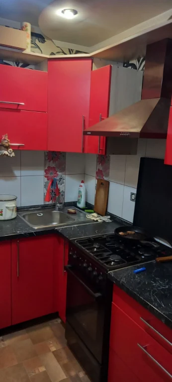 Продам  2ух.к.кв.3/9 50м² ул.Беседова