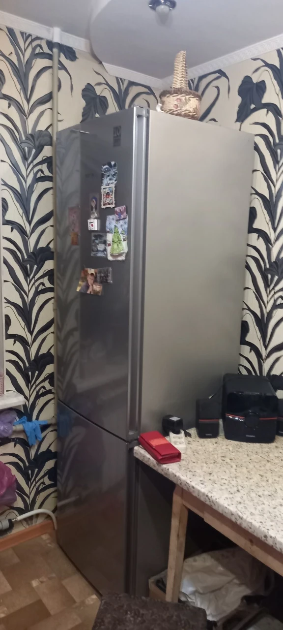 Продам  2ух.к.кв.3/9 50м² ул.Беседова