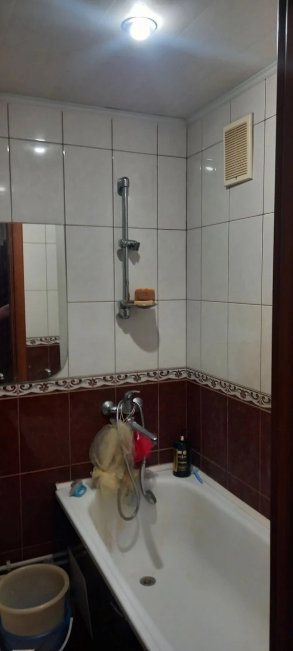 Продам  2ух.к.кв.3/9 50м² ул.Беседова