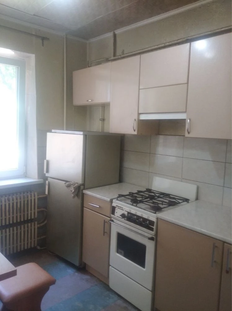 Продам 3-комн.квартиру, центр Левого Берега