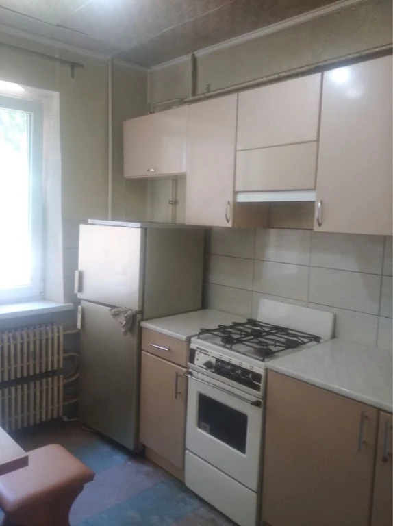 Продам 3-комн.квартиру, центр Левого Берега