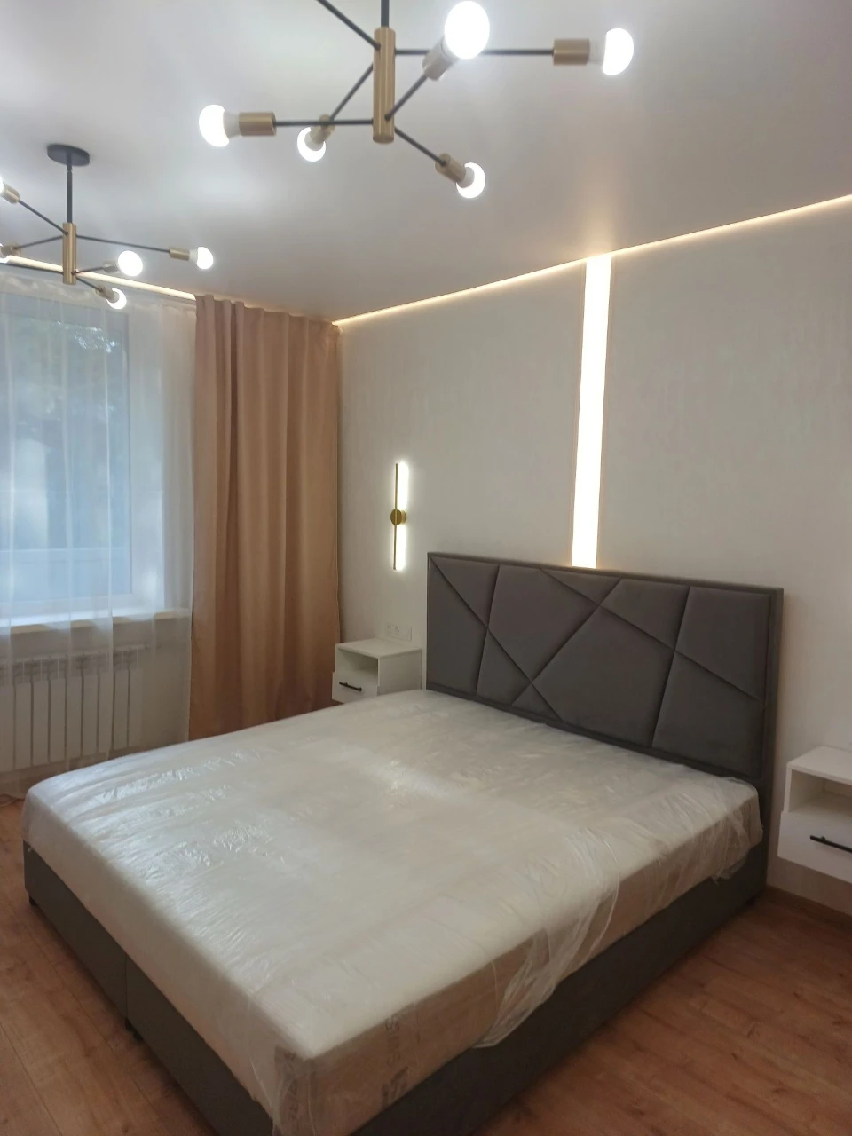 Продажа 2-комн. кв. Центр. Сталинка 37000$