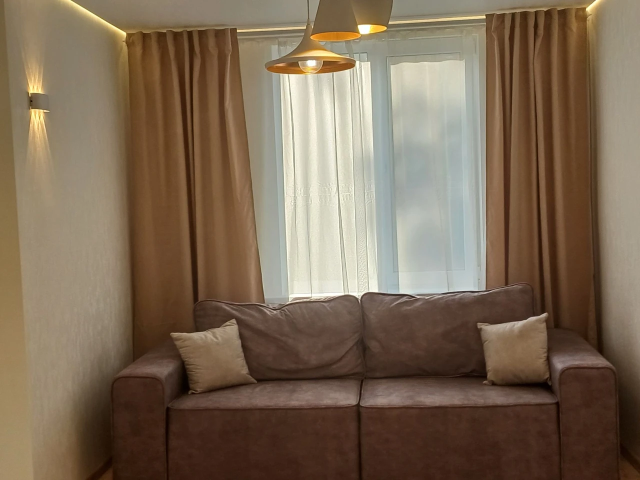 Продажа 2-комн. кв. Центр. Сталинка 37000$