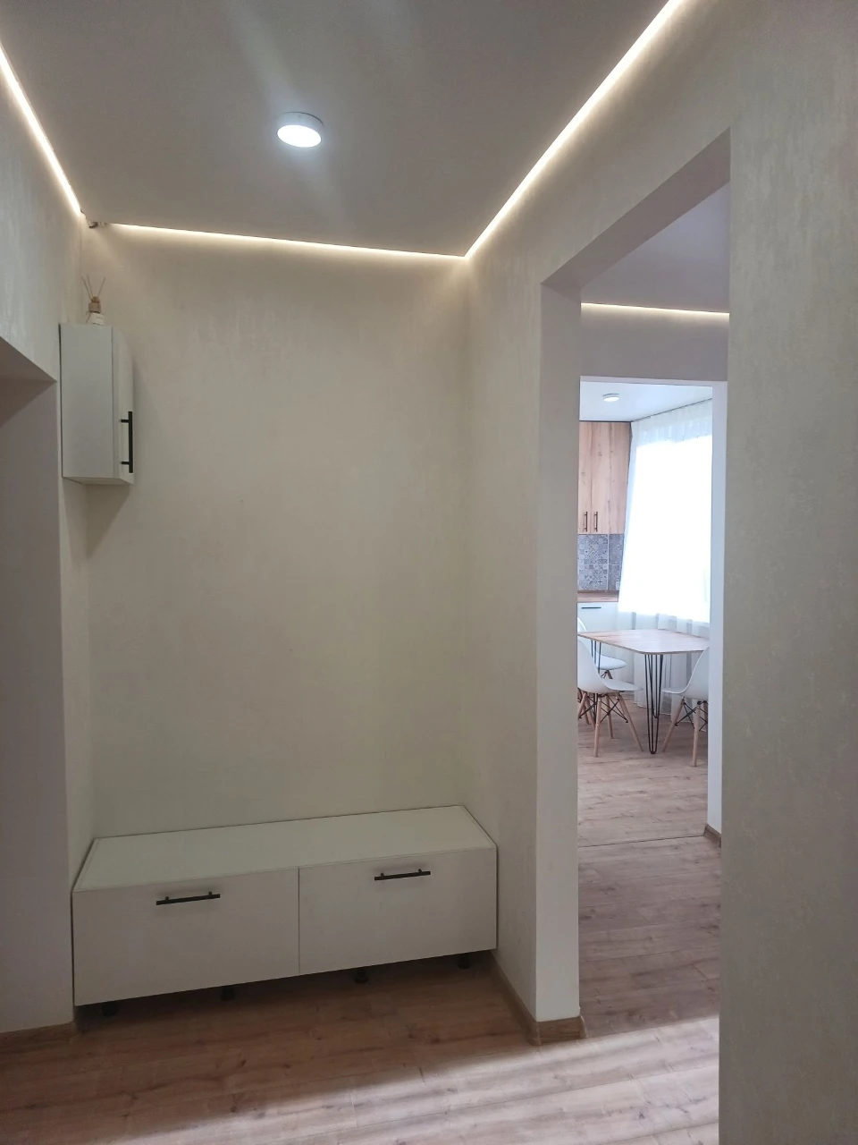 Продажа 2-комн. кв. Центр. Сталинка 37000$