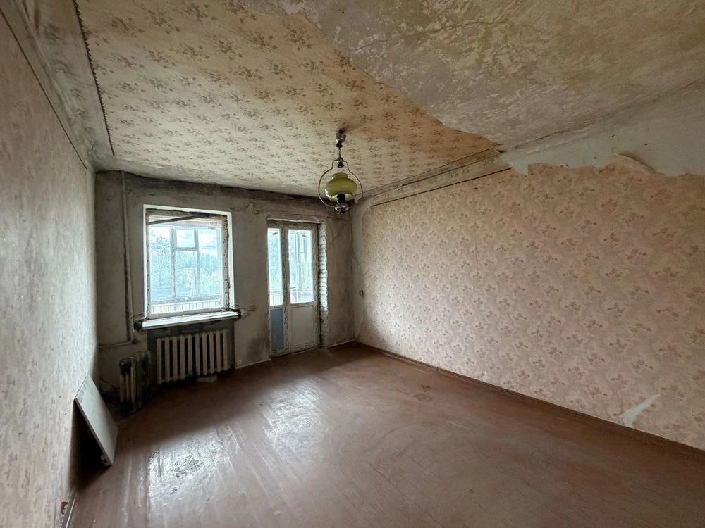 3-room apartment for renovation
