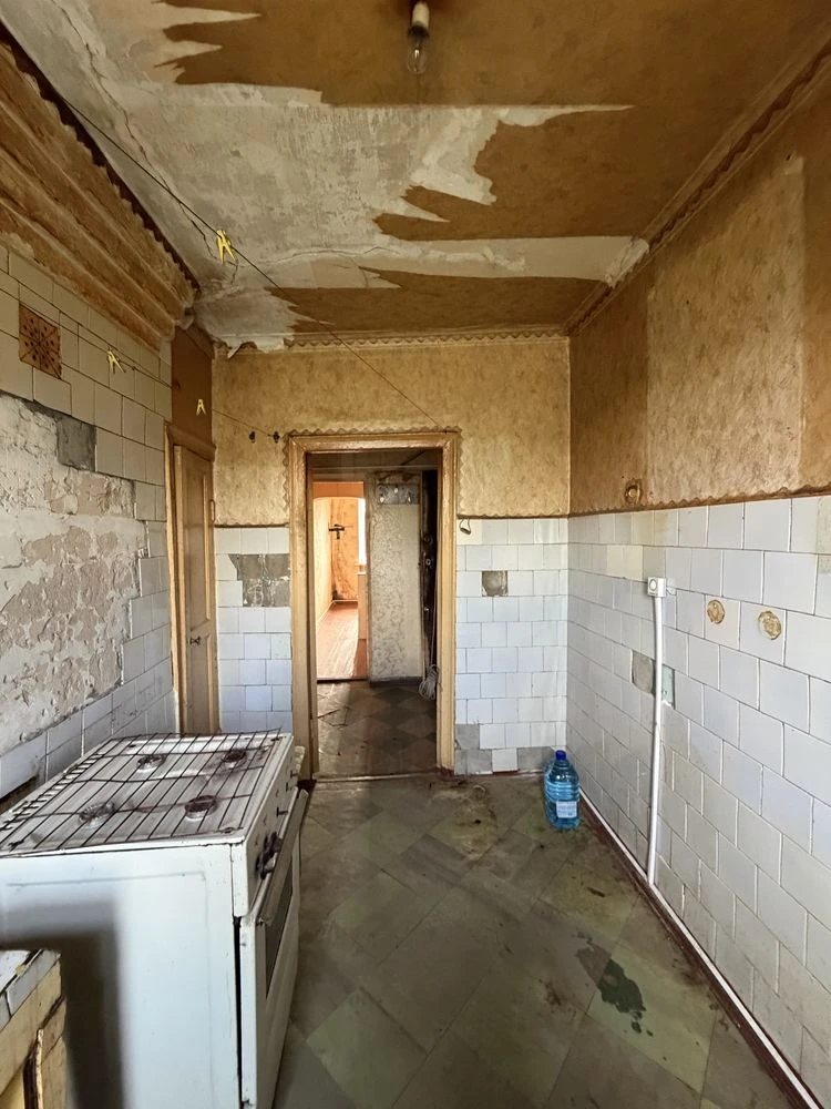 3-room apartment for renovation