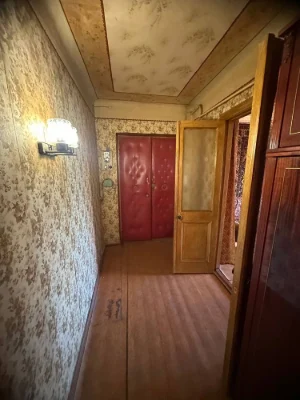 Интересная в центре, сталинка