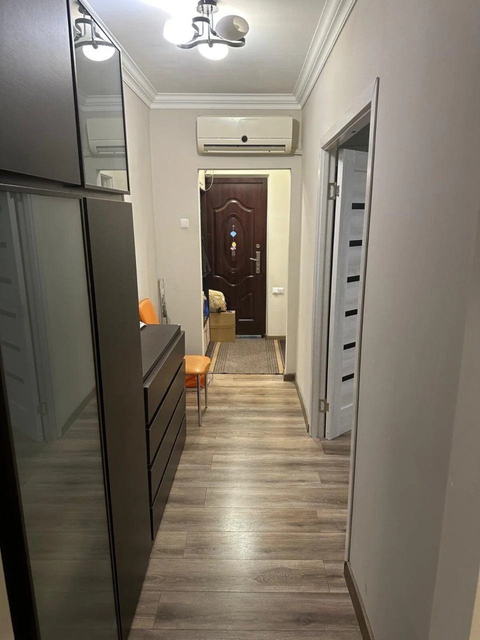 Продажа 3-комнатной квартиры, правый берег. Днепродзержинск