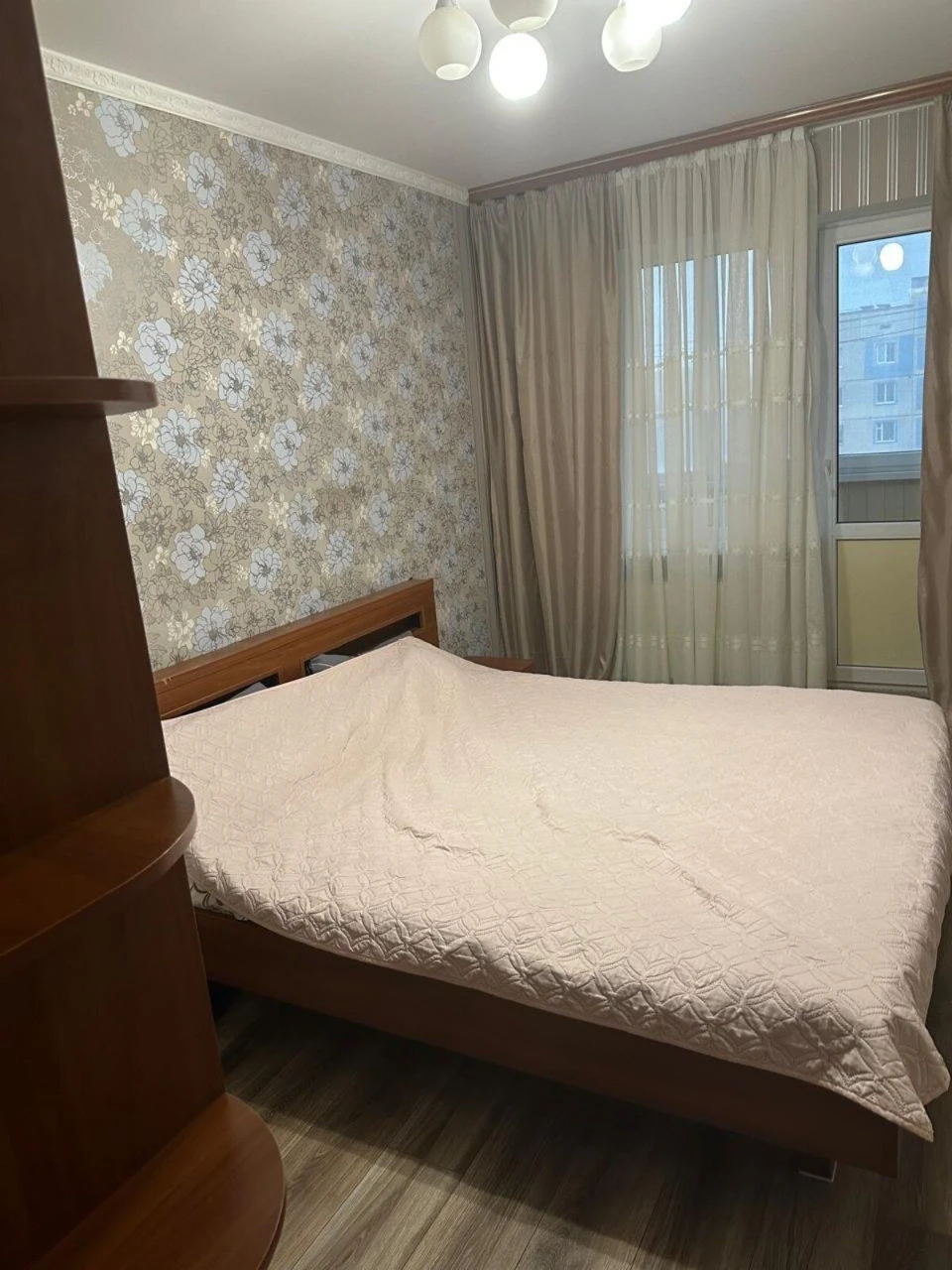 Продажа 3-комнатной квартиры, правый берег. Днепродзержинск