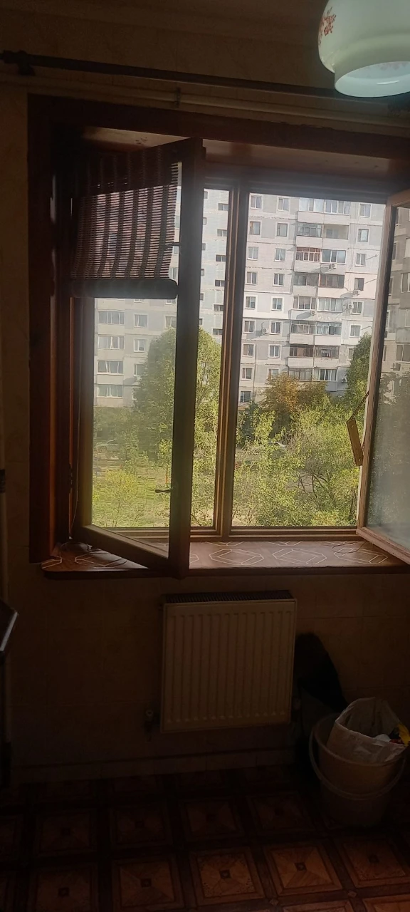 Продам 3ёх.к.кв.Л.Б.5мик.4/9 72м² АО газ