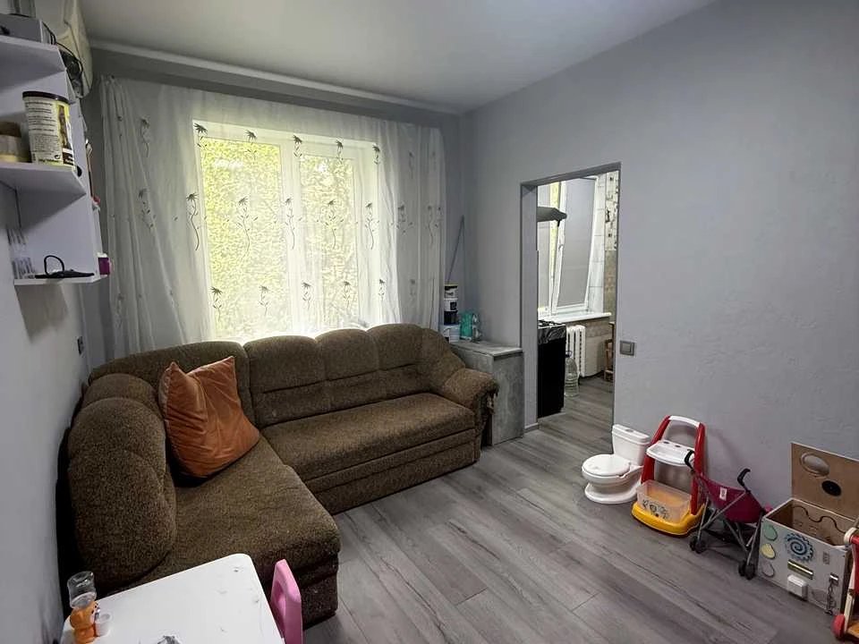 Apartment. Avondong, Відродження просп.