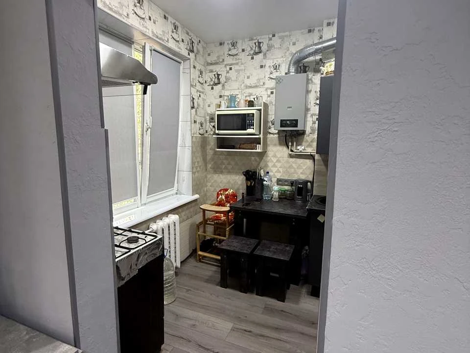 Apartment. Avondong, Відродження просп.