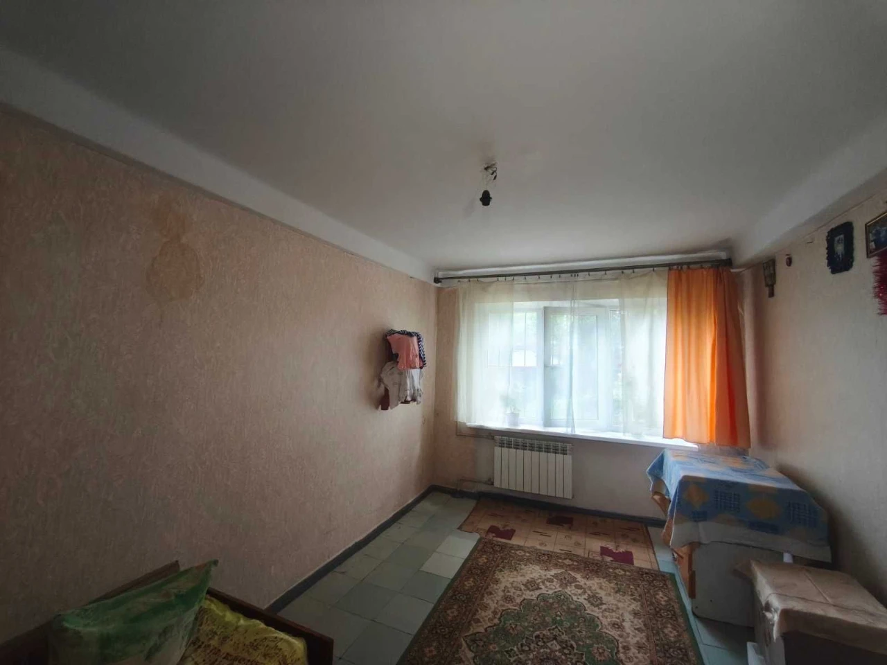 Продам 2-х комнатную рядом с центром, Ira