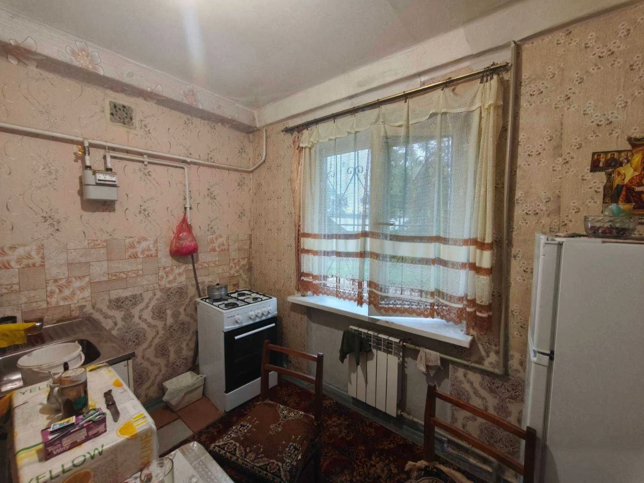 Продам 2-х комнатную рядом с центром, Ira