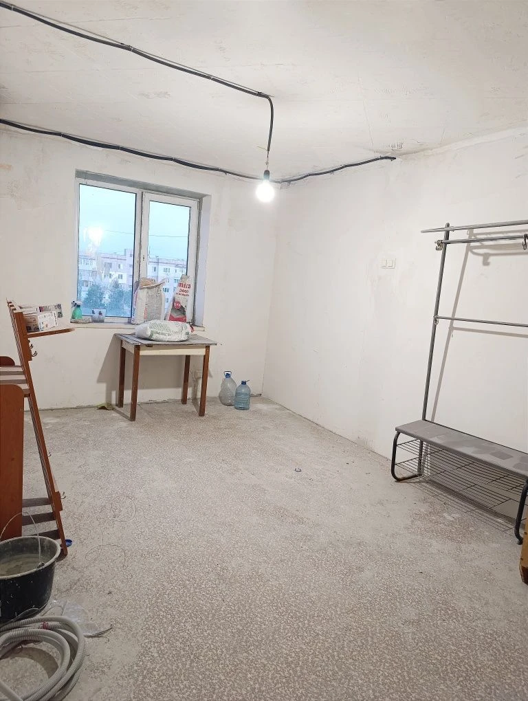 For Sale: Apartment in a Residential Area.