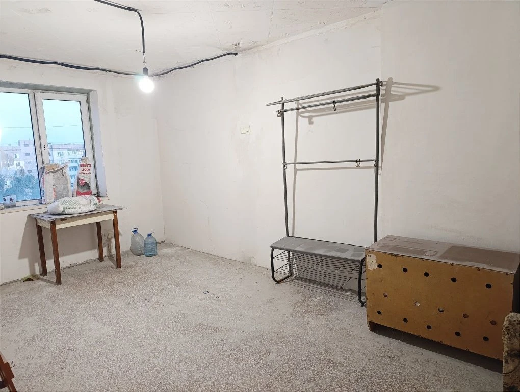 For Sale: Apartment in a Residential Area.