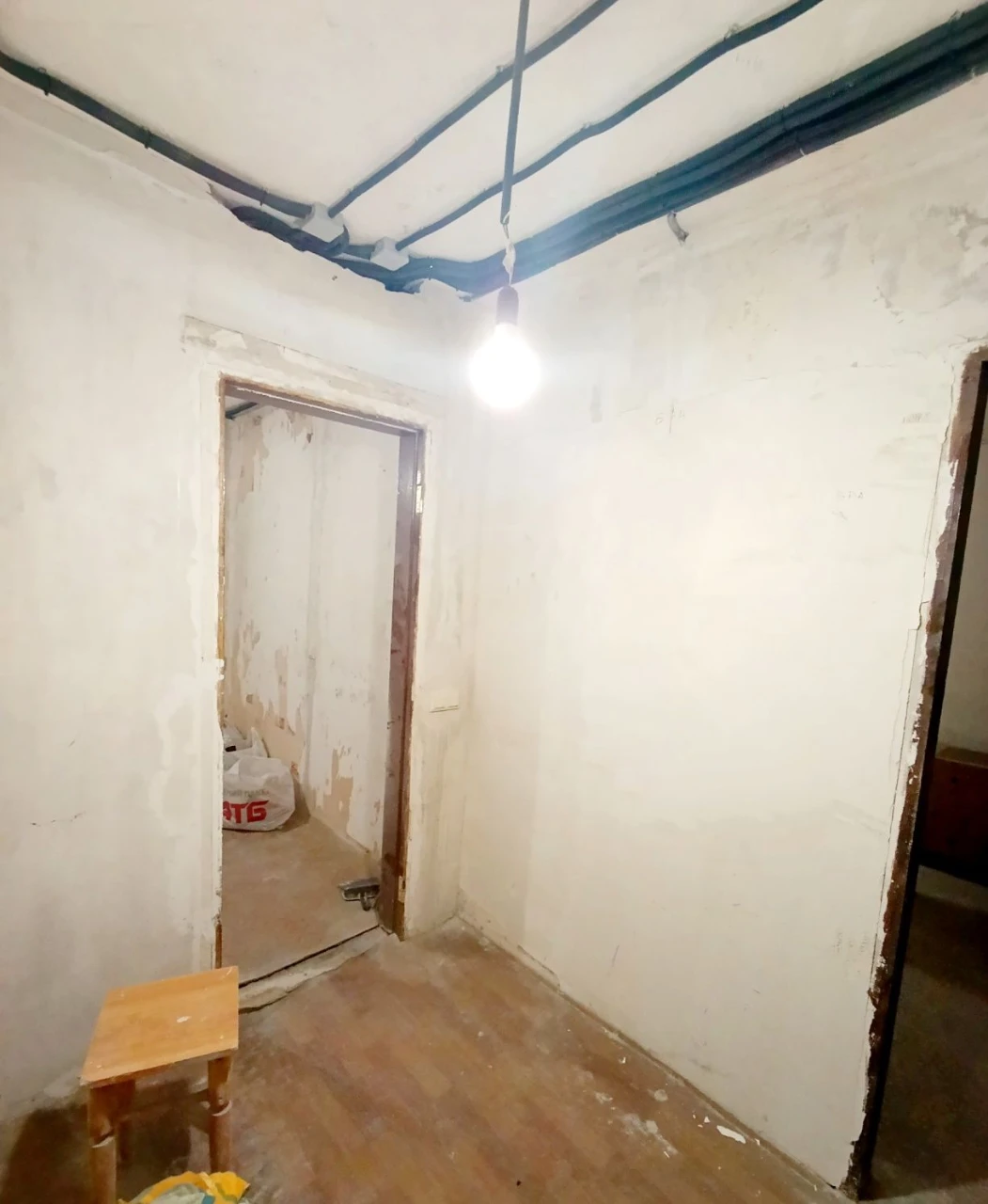 For Sale: Apartment in a Residential Area.