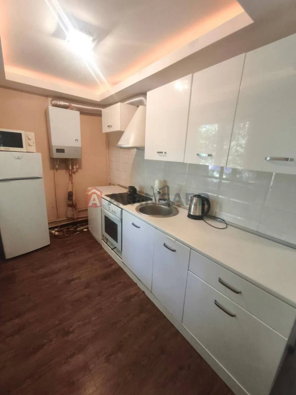 Продається 2-кімнатна квартира на Черемушках