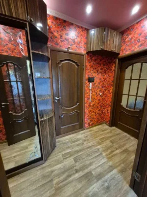 For sale: 2-bedroom apartment with gas boiler in the center