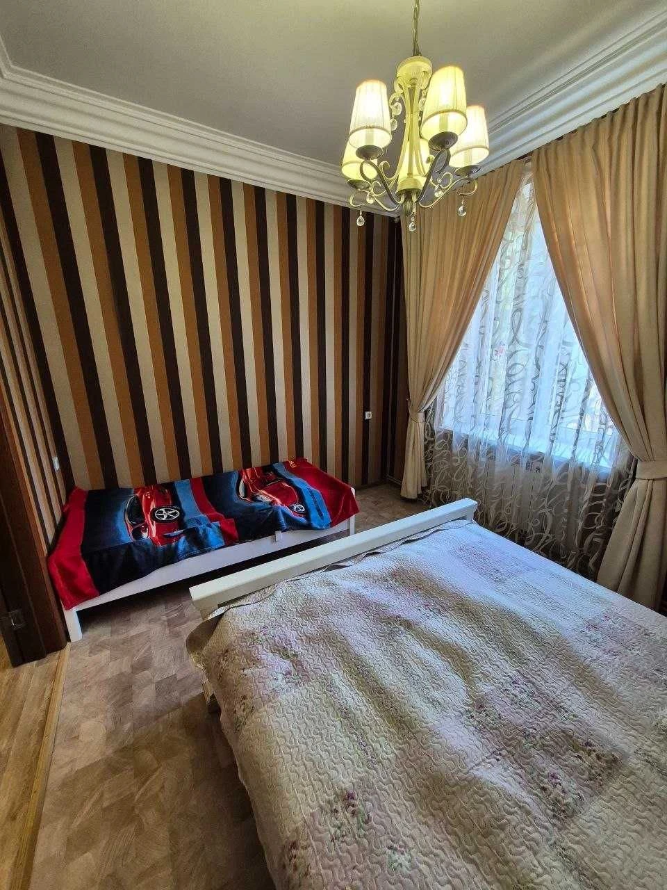 For sale: 2-bedroom apartment with gas boiler in the center