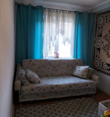 For sale 4-room apartment on 8th of March