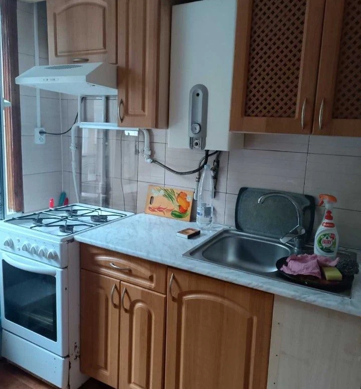 Продам 2х комнатную квартиру проспект Аношкина