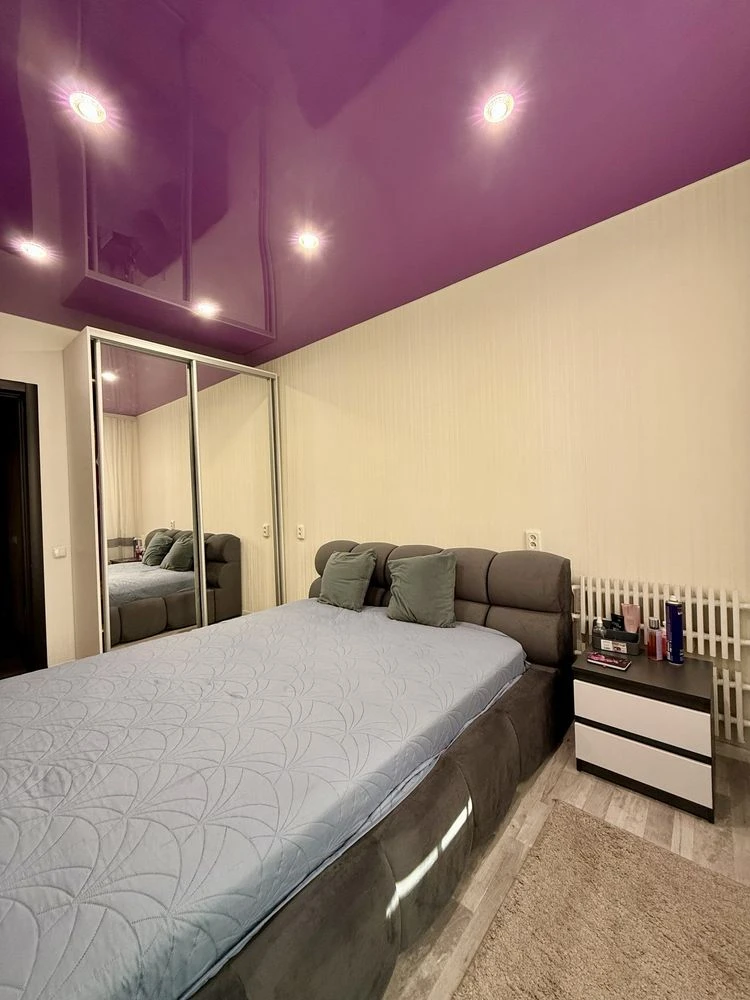 For sale, 3-bedroom apartment in microdistrict 10, Left Bank
