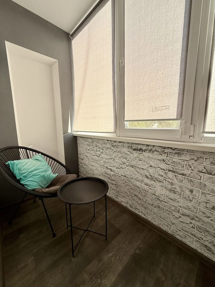 For sale, 3-bedroom apartment in microdistrict 10, Left Bank