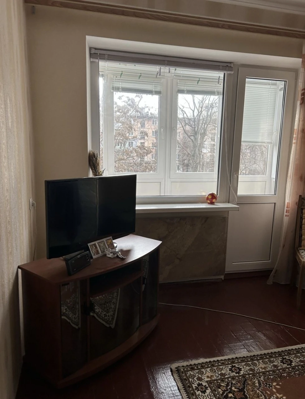 For Sale: 1-Bedroom Apartment in Cheremkhy