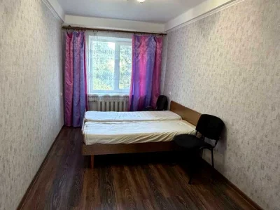 Apartment. Eugene Melnikova Street, Kam'yansk