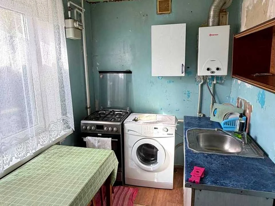 Apartment. Eugene Melnikova Street, Kam'yansk