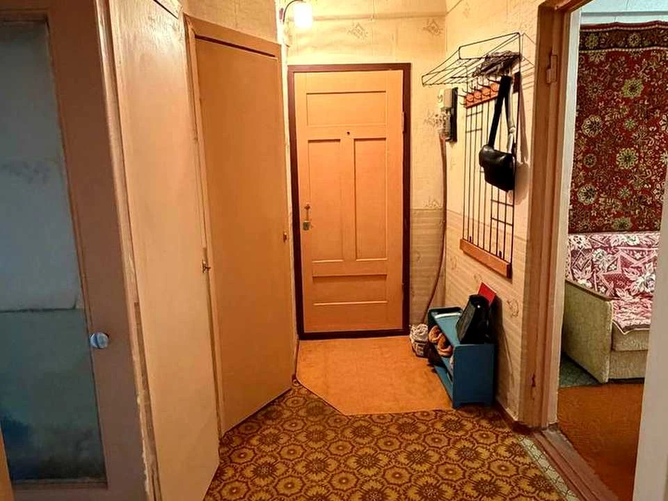 Apartment. Kam’yanske, Vasilievska St.