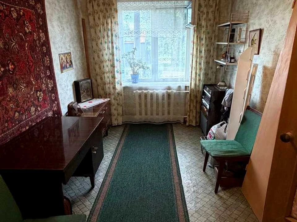 Apartment. Kam’yanske, Vasilievska St.