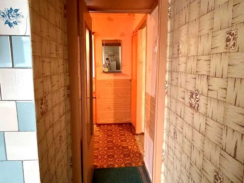 Apartment. Kam’yanske, Vasilievska St.