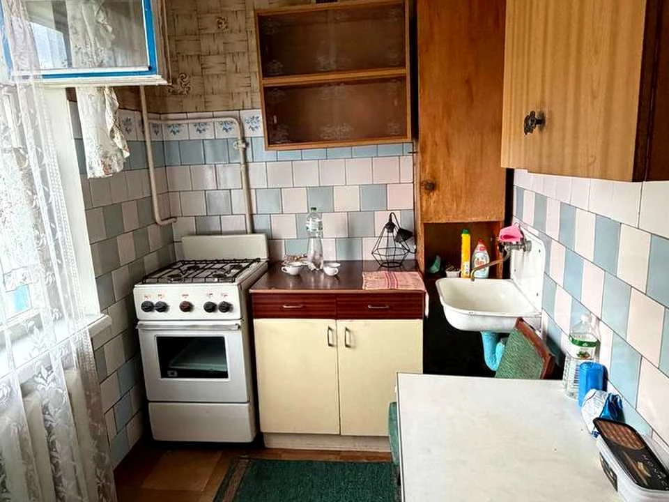 Apartment. Kam’yanske, Vasilievska St.