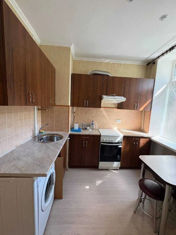FOR SALE 1 room apartment, AO, 2/5, center - вул. Комунарна