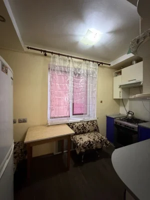 Червона лінія, 5-кімнатна квартира, Лівий берег, 103 м² + 4 лоджії