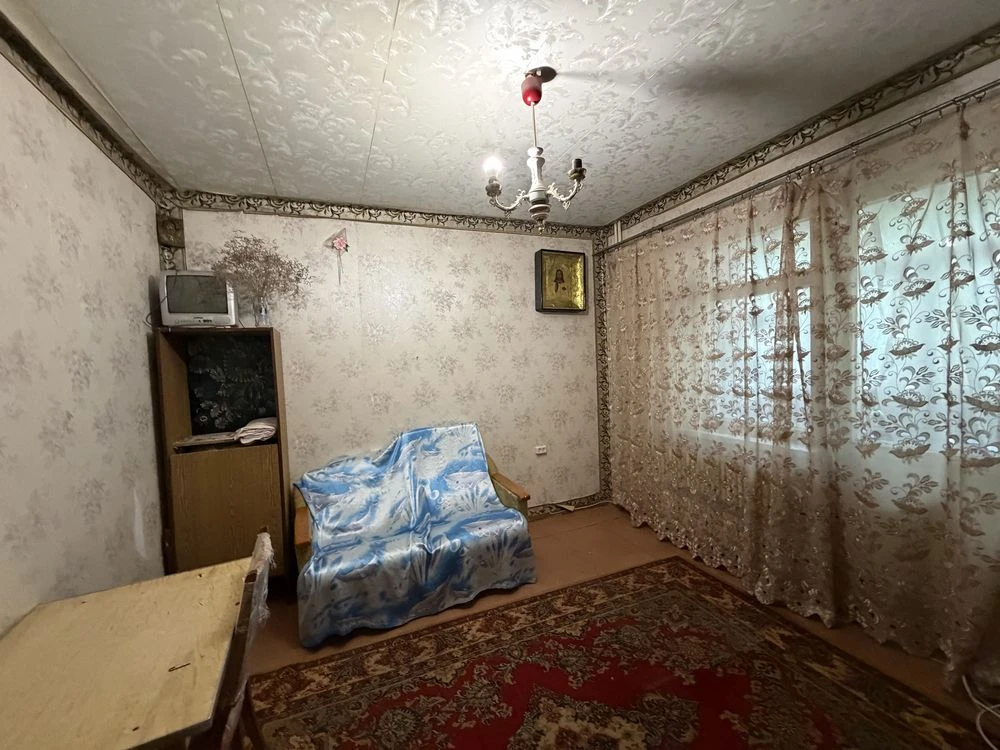 Червона лінія, 5-кімнатна квартира, Лівий берег, 103 м² + 4 лоджії