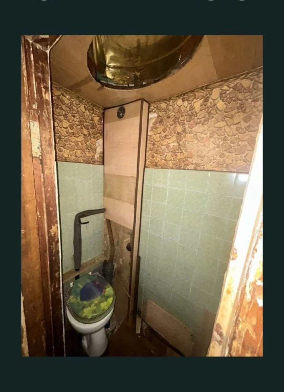Продается трехкомнатная квартира