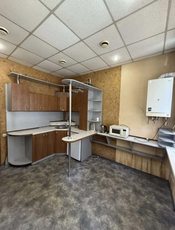 For Sale: 3-bedroom apartment in the city center!