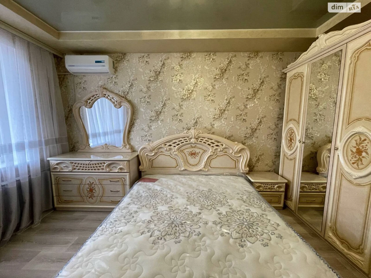 Продається Квартира в Дніпровському