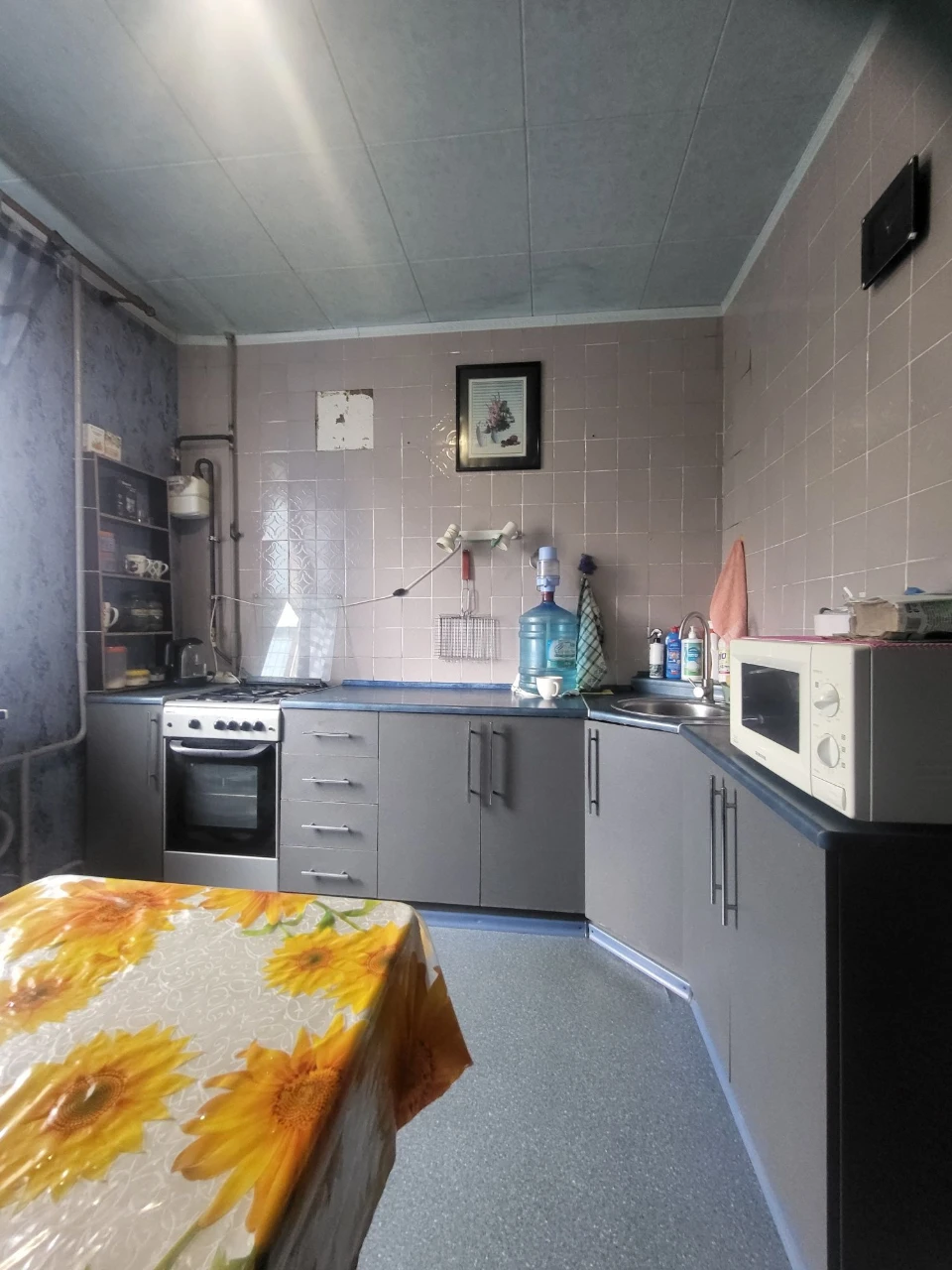 Продам 2-к квартиру , Левый берег.