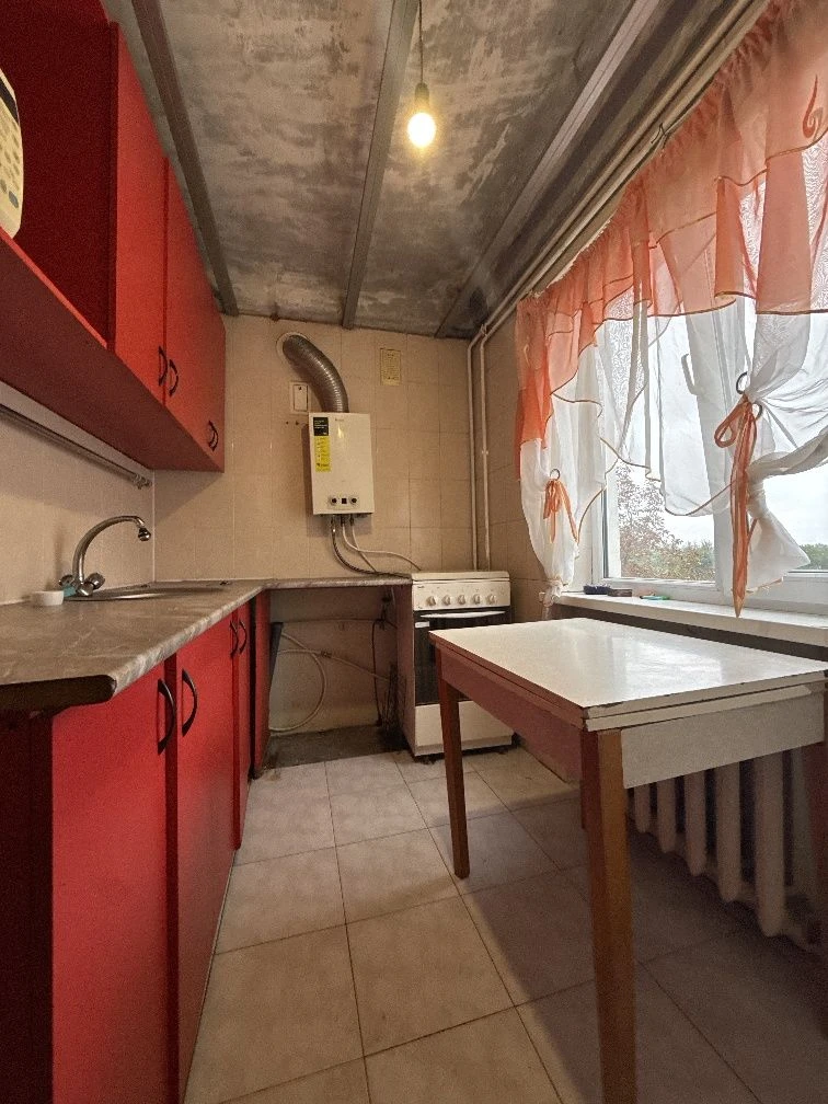 For sale 2 km apartment near Gimnazicheskiy Avenue (Pelina)