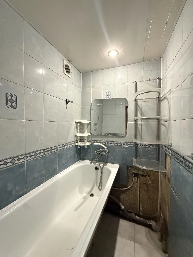 For sale 2 km apartment near Gimnazicheskiy Avenue (Pelina)