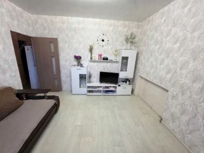 Sale of a 2-bedroom apartment | "Stalinka" | Prospect of Restoration