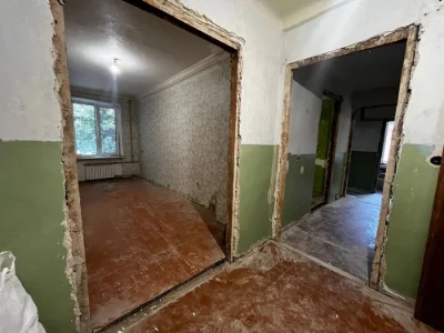 Продаж 3-кімнатної квартири, великої площі, вул. Медична