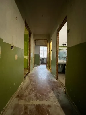Продаж 3-кімнатної квартири, великої площі, вул. Медична