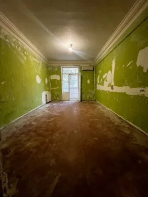 Продаж 3-кімнатної квартири, великої площі, вул. Медична