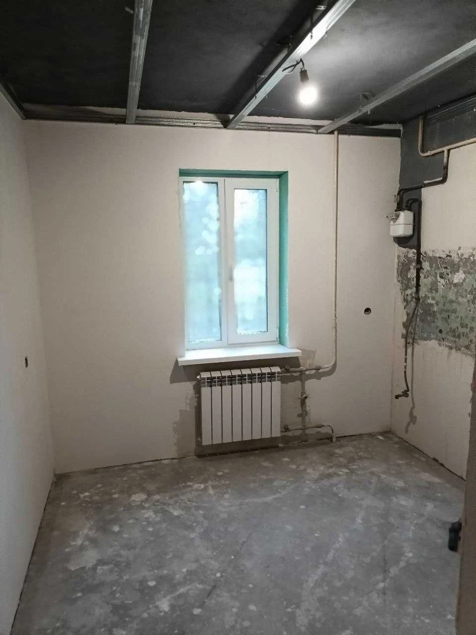 For sale, 2-room apartment on the Left Bank, 4th microdistrict, Certificate.